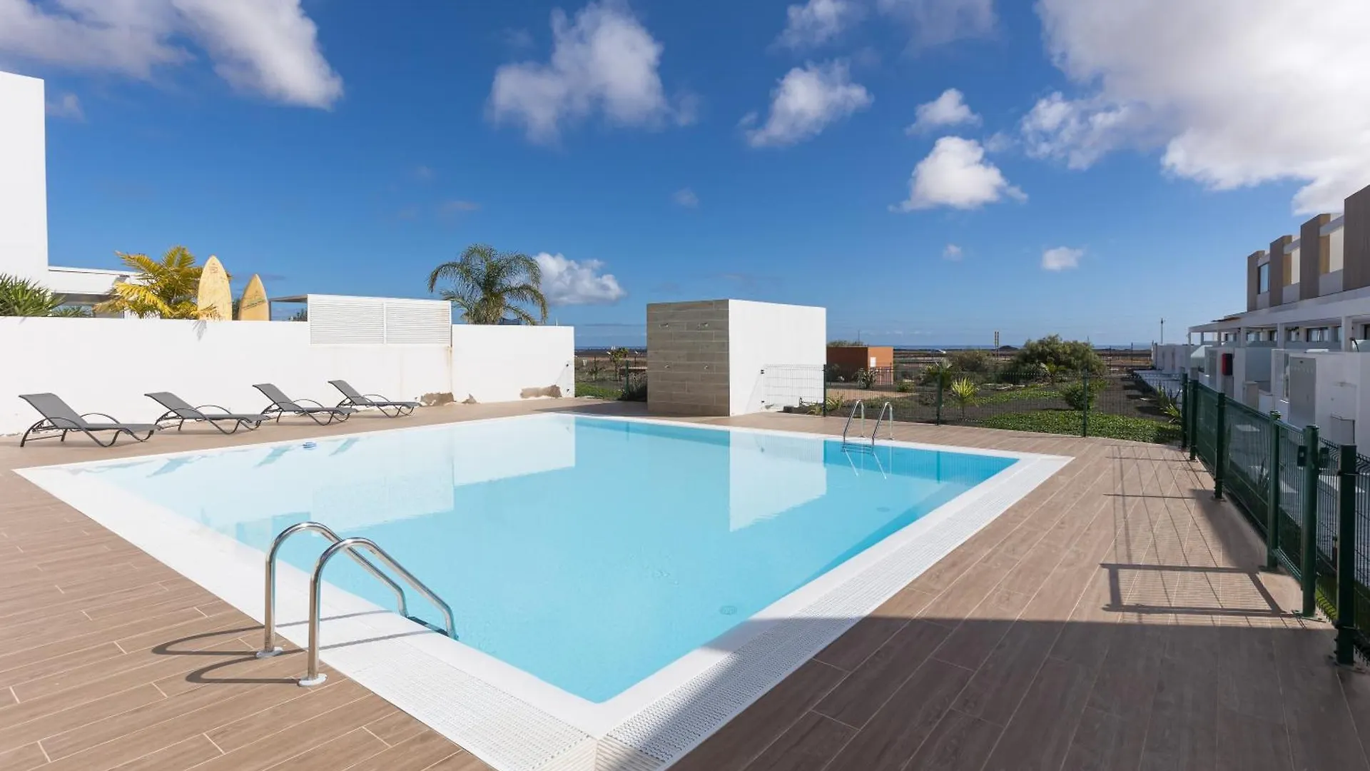 Апартаменты Home2Book Modern Oasis & Pool Near Corralejo Beach Ла-Олива